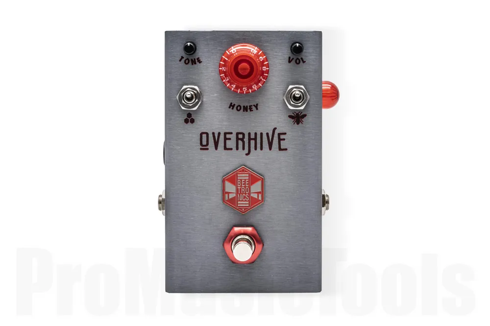 Beetronics Overhive Medium Gain Overdrive - Metal Cherry Limited Edition Retour Gratuit