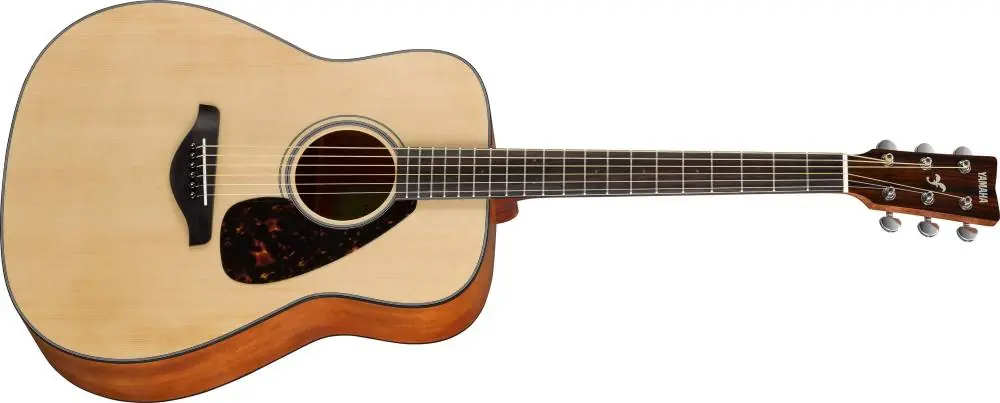 Yamaha FG800M Solid Spruce Top Acoustic Guitar w/ Matte Finish Retour Gratuit