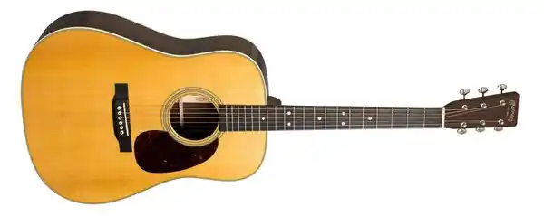 Martin Guitars D-28 Spruce/Rosewood Acoustic Guitar with Hardshell Case Solde