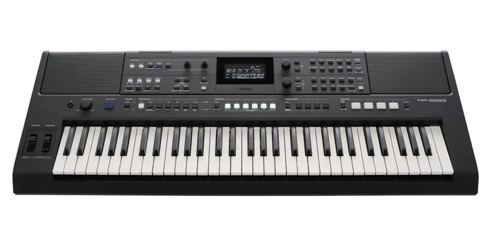 Yamaha PSR-E583 61-key Portable Keyboard Commander Maintenant