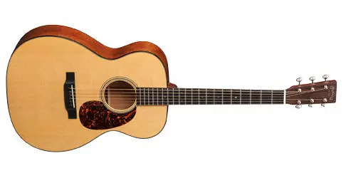 Martin Guitars 000-18 Spruce Acoustic Guitar w/ Case Affaire À Saisir