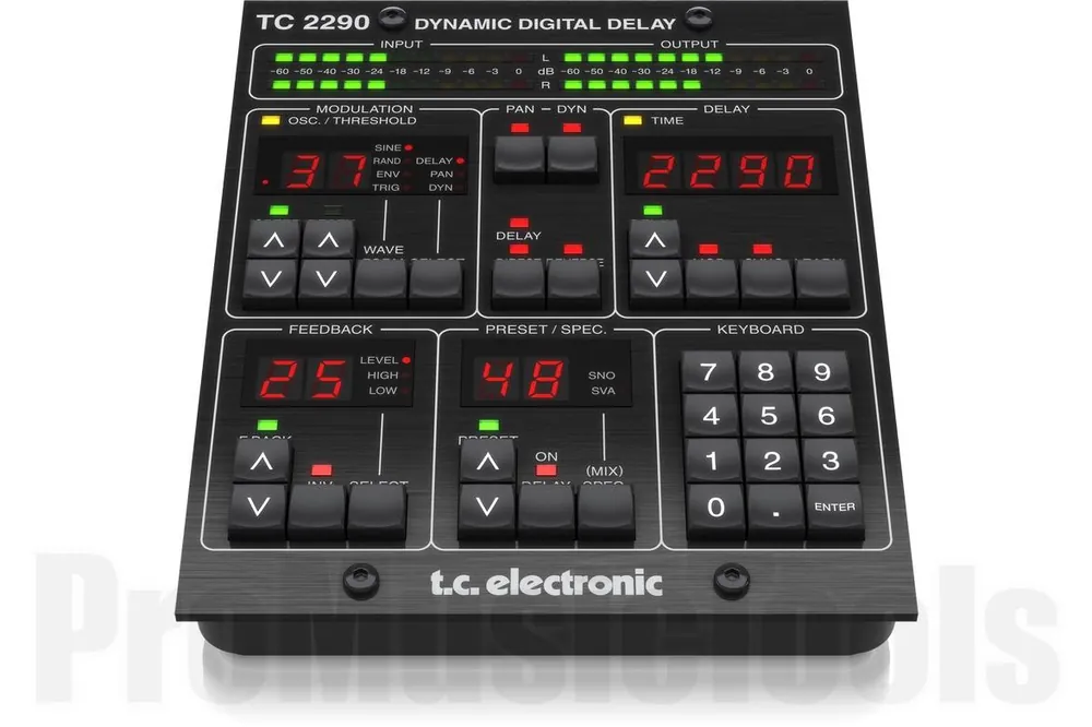 TC Electronic TC2290-DT Dynamic Digital Delay Plug-In + Desktop Controller Dernière Chance