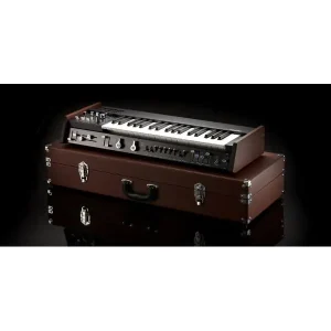 Nouvelle Collection KORG MINIKORG 700-FS SYNTHETISEUR ANALOGIQUE avec case