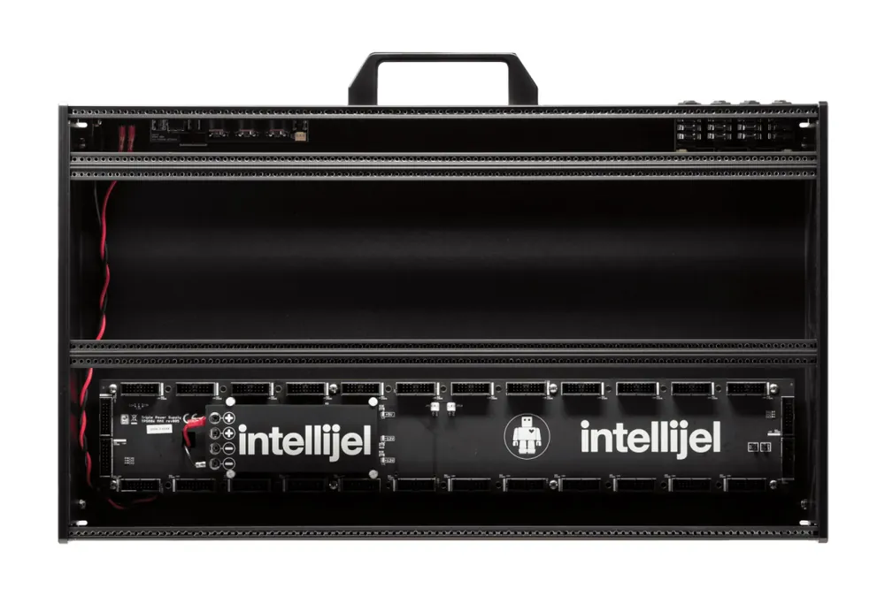 Intellijel Eurorack 7U Performance Case with Power Supply - 84HP - Stealth Black Commander Vite