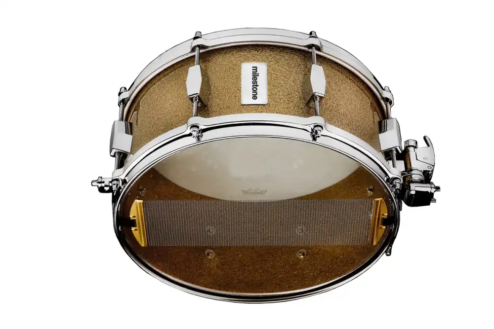 Dunnett Milestone 14x5.5‘‘ Fiberglass Snare Drum - Gold Sparkle Produit De Marque