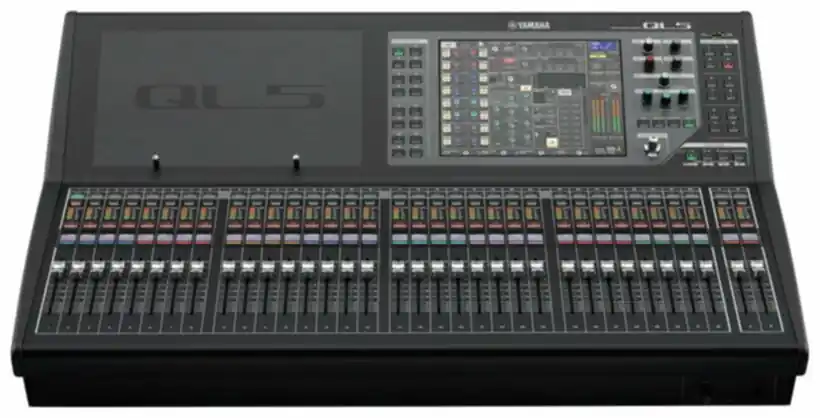 YAMAHA QL5 Réduction