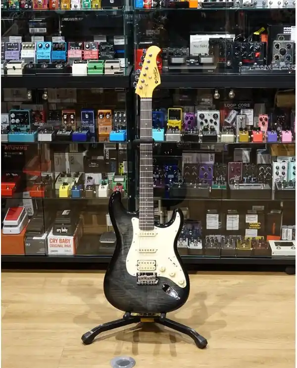 PRODIPE GUITARS ST93 ALDER TBK GUITARE ELECTRIQUE STRATO TRANS BLACK Prix Choc