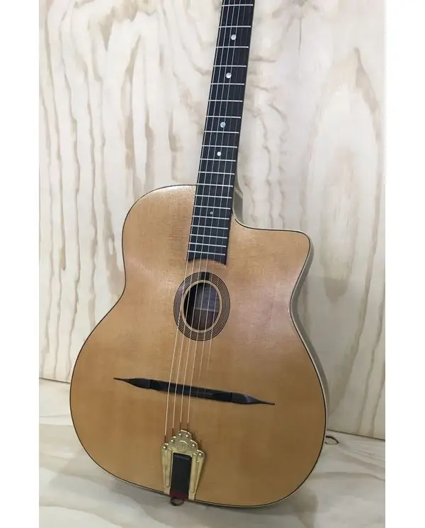 Offre Limitée GERONIMO MATEOS DJANGO GUITARE MANOUCHE PETITE BOUCHE