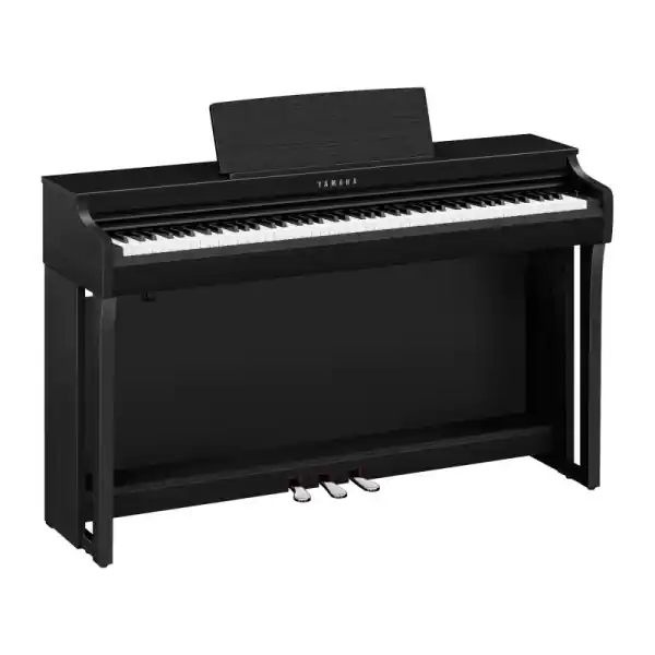Promotion YamahaCLP-825 B (NOIR)
