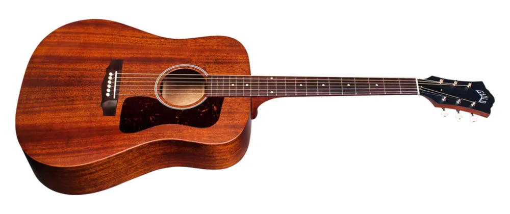 Haute Qualité Guild D-20 NATURAL DREADNOUGHT