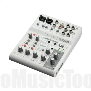 Yamaha AG06 MK2 - white Commander Maintenant