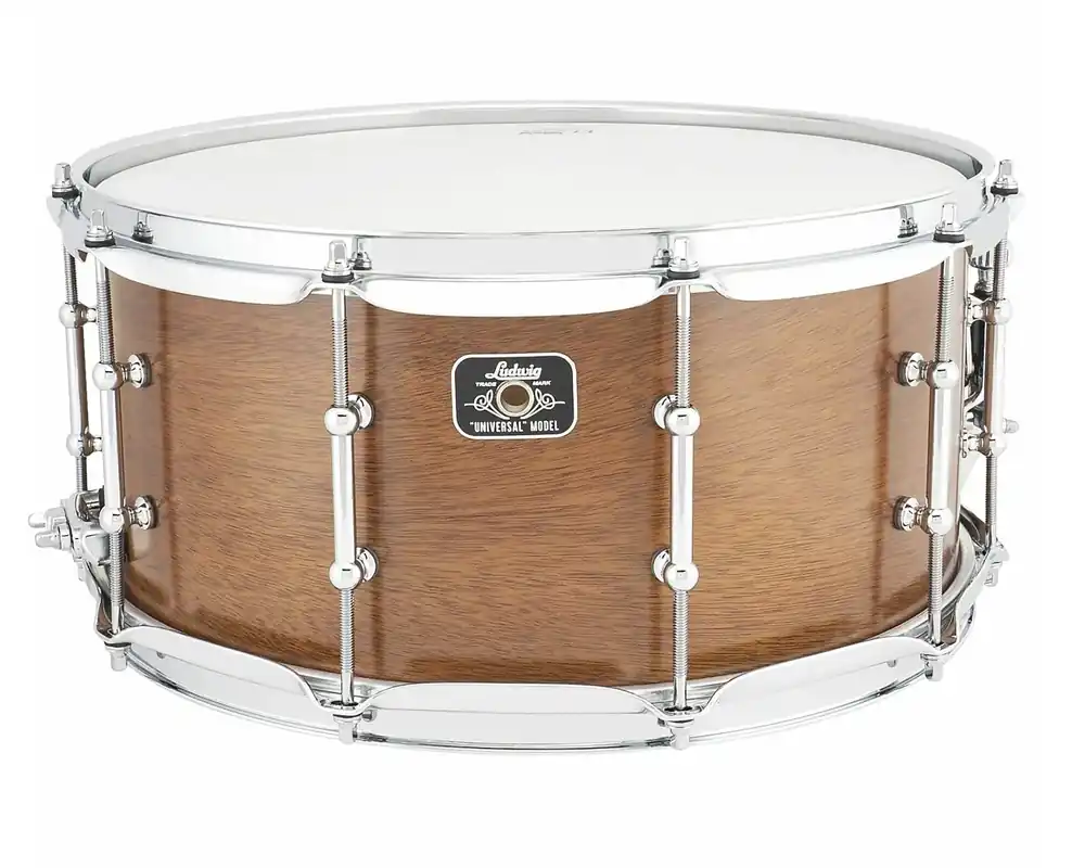 Ludwig LU6514MA UNIVERSAL 14 X 6.5‘‘ ACAJOU Quantité Limitée