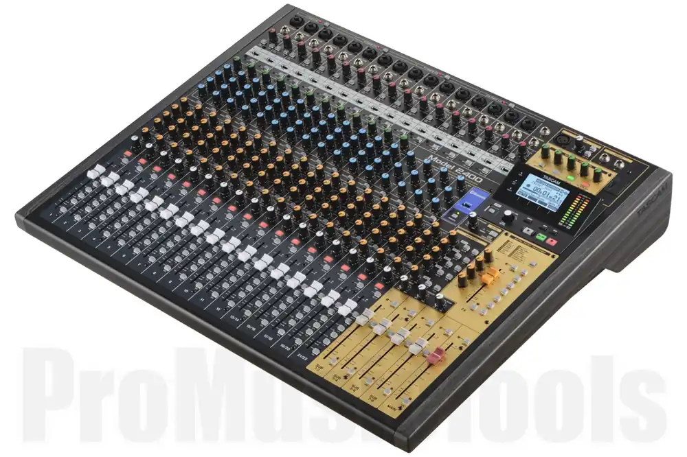Vente Flash Tascam Model 2400