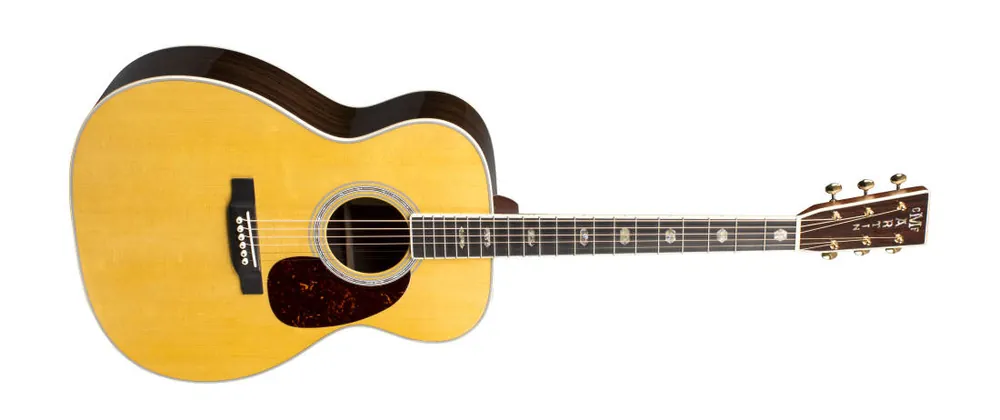 Remise Martin Guitars J-40 Jumbo Acoustic Guitar w/ Case