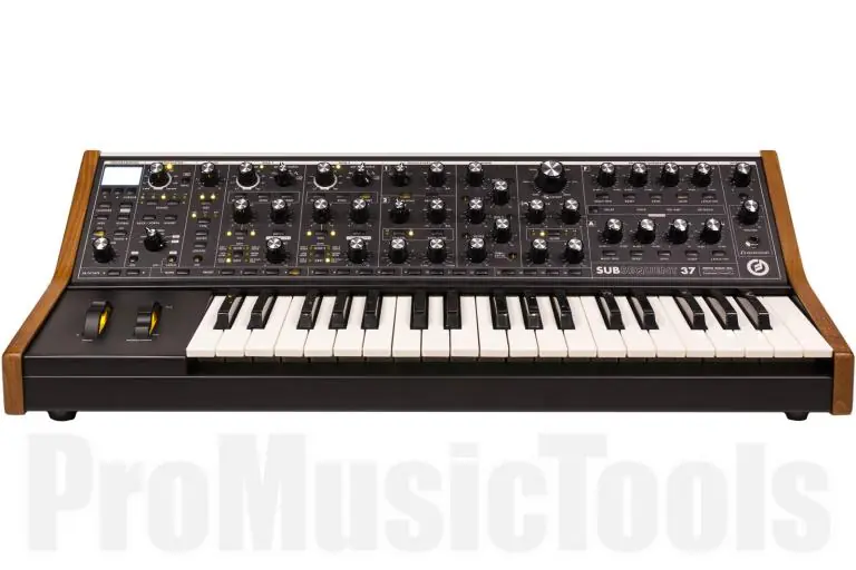Moog Subsequent 37 Authentique