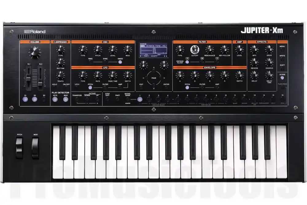 Roland Jupiter-Xm Achetez Aujourd'hui