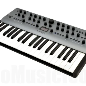 Super Prix Modal Carbon8