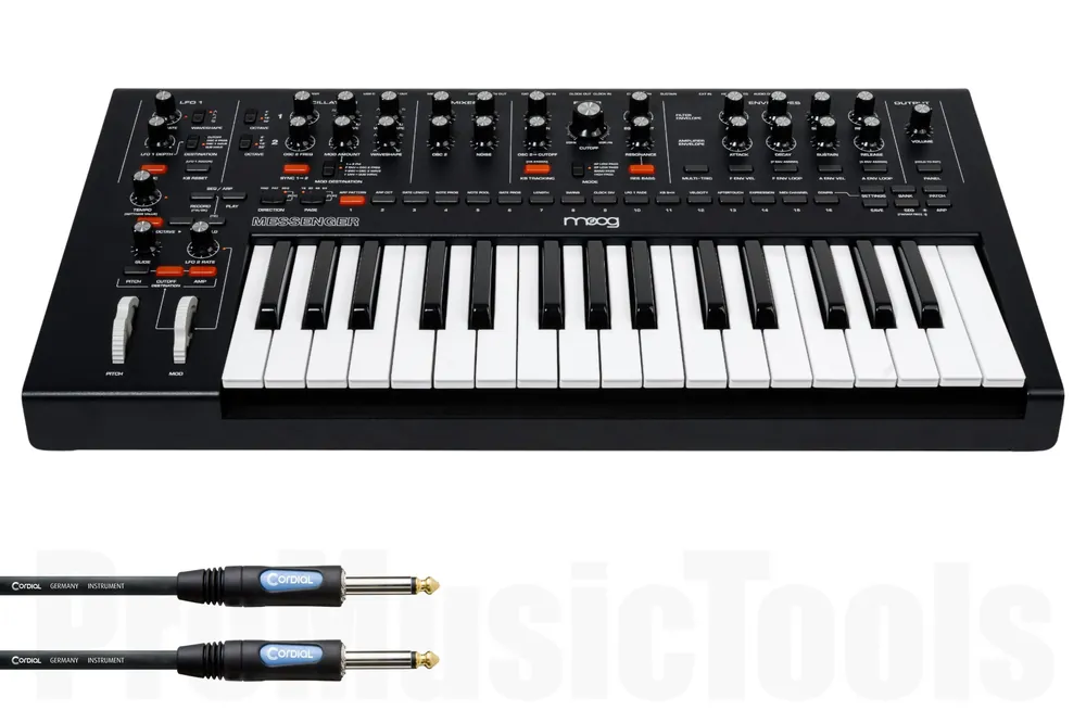 Offre Du Jour Moog Messenger incl. Cordial CCFI 3 PP - Bundle Set